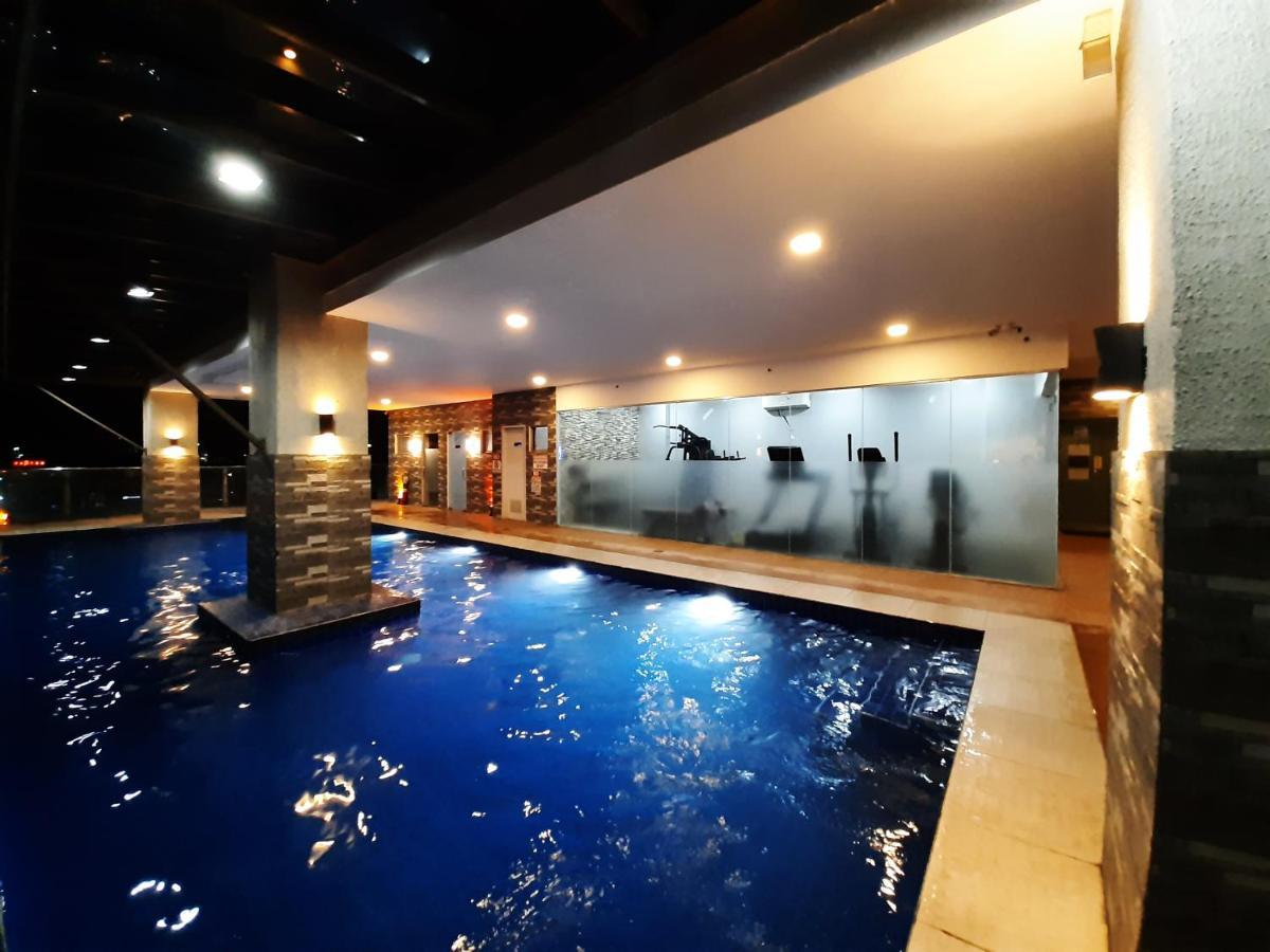 1809 Sunvida Tower Condo Across Sm City Cebu Buitenkant foto