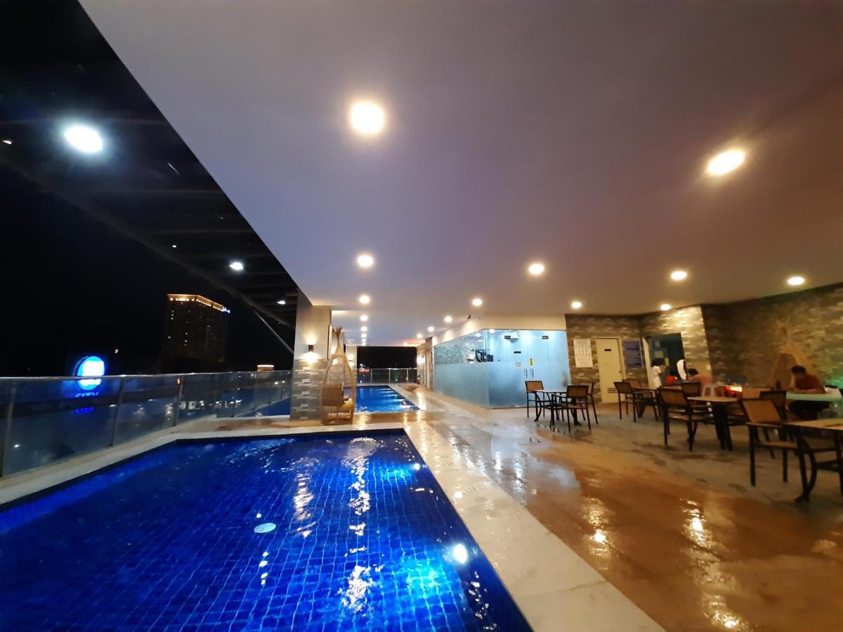 1809 Sunvida Tower Condo Across Sm City Cebu Buitenkant foto